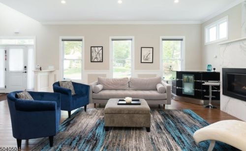 70 Elmwood Dr, Livingston NJ 07039-2231 exterior