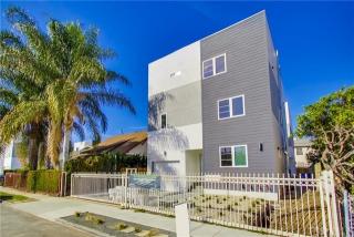 537 St Andrews Pl, Los Angeles, CA 90004-2511
