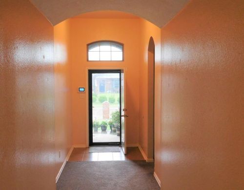 3430 Charolais Dr, Dallas, TX 75241-8801