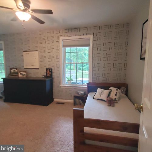 295 Fenwick Rd, Pilesgrove NJ exterior