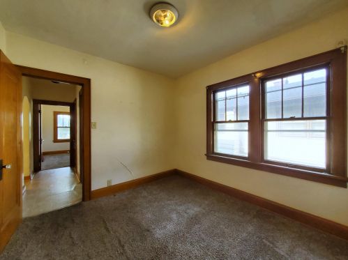 2825 52, Milwaukee WI 53210-1607 exterior