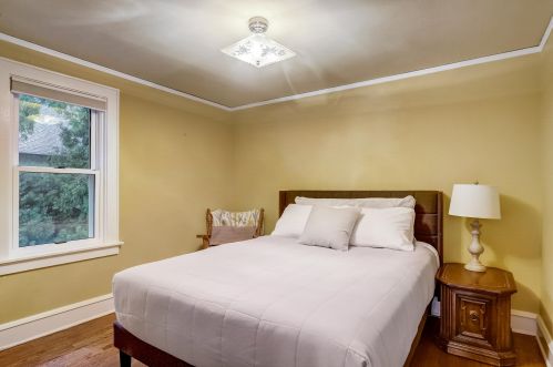 4112 Downer Ave, Milwaukee WI  53211-1713 exterior