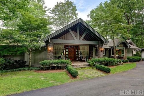 1987 Cherokee Trl, Sapphire NC  28774-8639 exterior