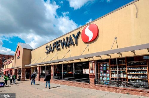 1422 Monroe St, Washington DC 20017-2916 exterior