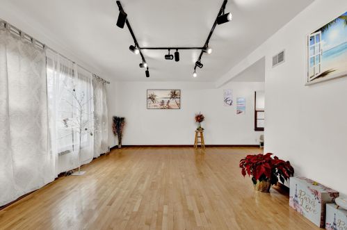 4312 Alpine Ave, Milwaukee, WI 53211-1411