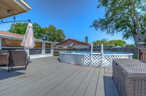 12527 Cardiff Dr, Tampa FL  33625-6593 exterior