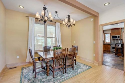 2119 Mound St, Milwaukee WI  53207-1331 exterior