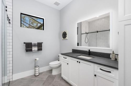 4409 7 Ave, Naples FL 34119-1525 exterior