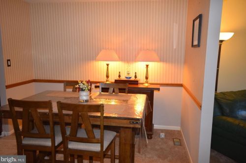 24 Abel Pl, Media PA 19063-5423 exterior