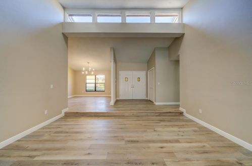 5012 Barrowe Dr, Tampa FL 33624-2593 exterior