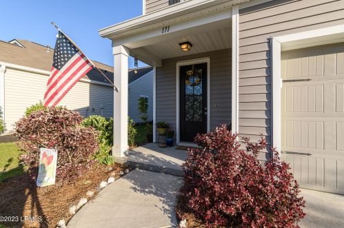 171 Heritage Pkwy, Bluffton SC 29910-4451 exterior