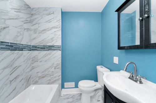 7912 Justine St, Chicago IL 60620-4333 exterior