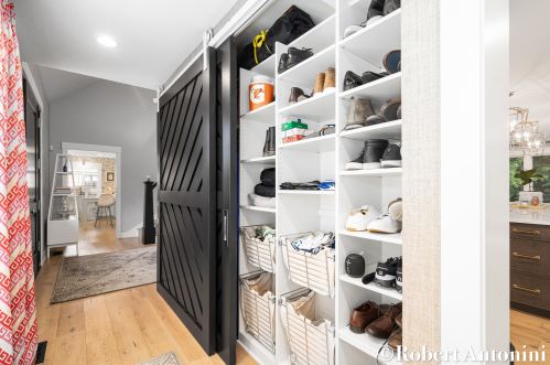 2420 Gln Echo Dr, Grand Rapids MI 49546-5524 exterior