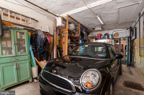 829 Catharine St, Philadelphia PA 19147-2716 exterior