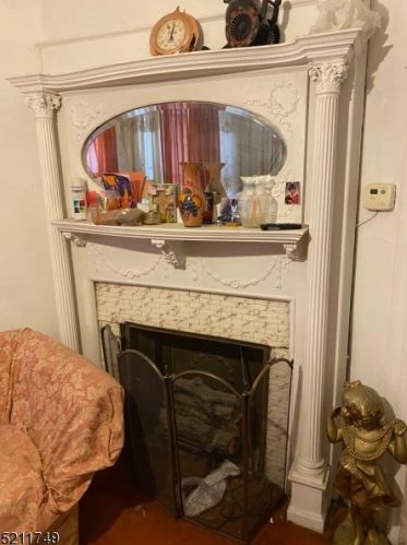 121 Seymour Ave, Newark NJ 07108-1714 exterior