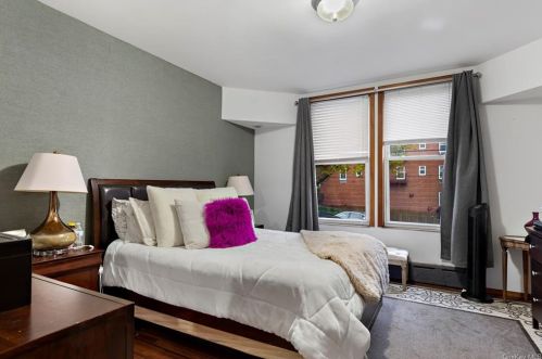 232 Prospect Ave, Mount Vernon NY 10550-2348 exterior