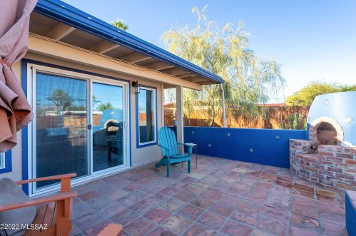 7925 Beverly St, Tucson AZ 85710-5803 exterior