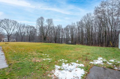 8601 Almena Dr, Kalamazoo MI  49009-9310 exterior