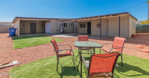 7002 10 St, Phoenix AZ 85086-0929 exterior