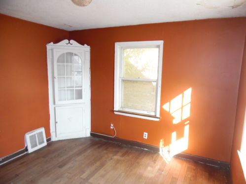 14324 Dearborn St, Chicago IL 60827-2858 exterior