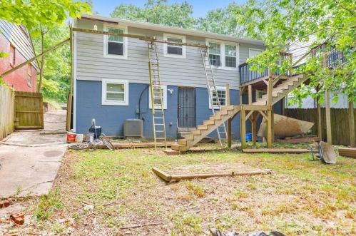 933 Byron Dr, Atlanta GA 30310-4635 exterior