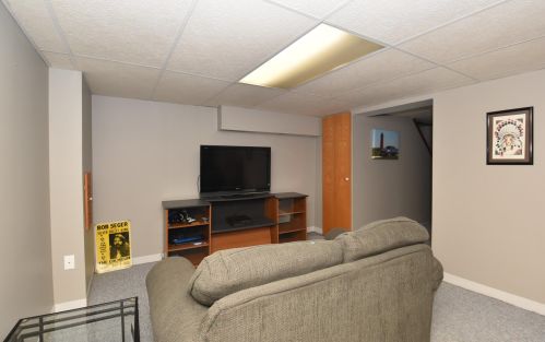 935 113, Milwaukee WI 53226-3401 exterior