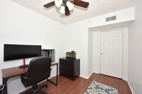 3751 96, Milwaukee WI 53222-2623 exterior