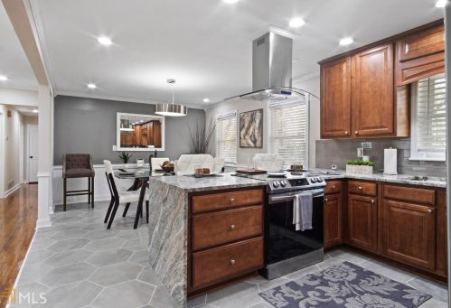 2248 Farley St, Atlanta, GA 30344-2111