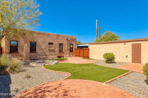 934 7th St, Tucson AZ  85719-5305 exterior