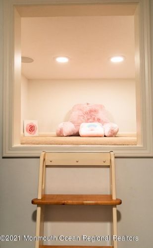 3 Oak Ln, Locust NJ  07760-1306 exterior