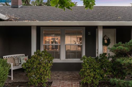 196 Hazel Dr, Concord CA  94523-2916 exterior