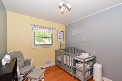 2965 99, Milwaukee WI 53227-3674 exterior