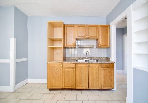 17 Coomes St, Springfield MA  01108-1506 exterior