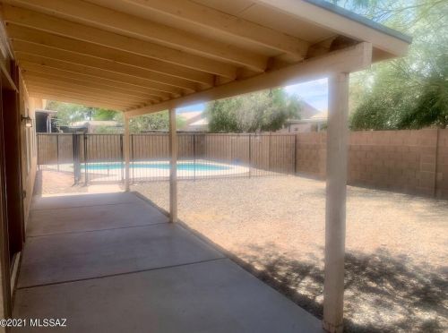 9994 Paseo De La Masada, Tucson, AZ 85747-5226