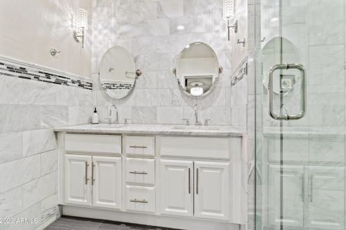 7035 15th St, Phoenix AZ  85020-5414 exterior