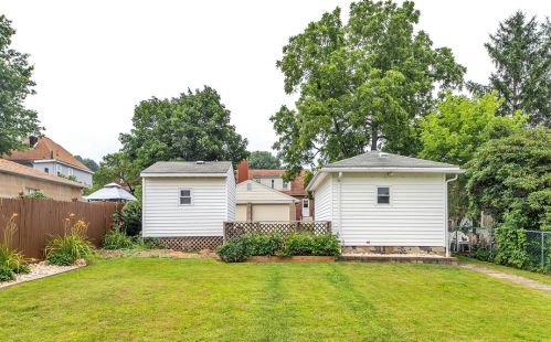 205 Littlewood St, Pittsburgh PA 15223-1131 exterior