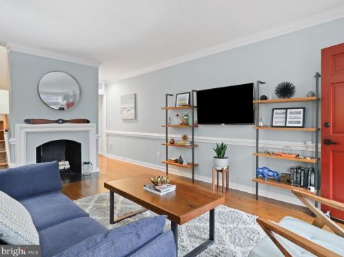 659 Columbus St, Alexandria VA  22314-1848 exterior