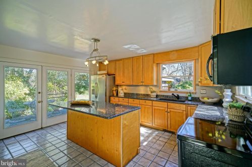 507 Kings Hwy, Lewes DE exterior