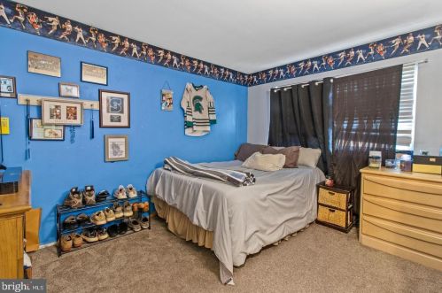 35 Alessio Ter, Trenton NJ 08620-9772 exterior