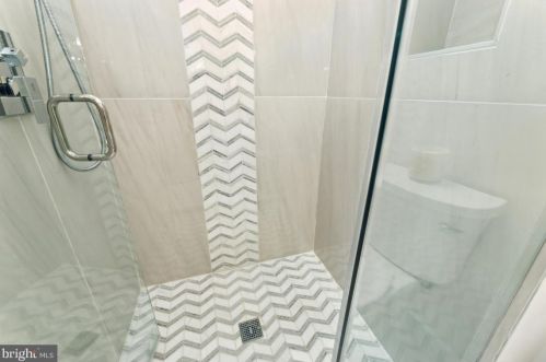 1607 D St, Washington DC  20003-2441 exterior