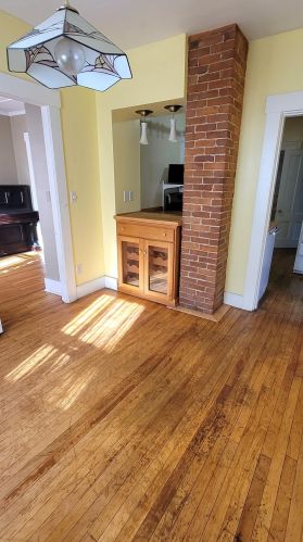 13 Thompson St, Concord NH 03301-2406 exterior