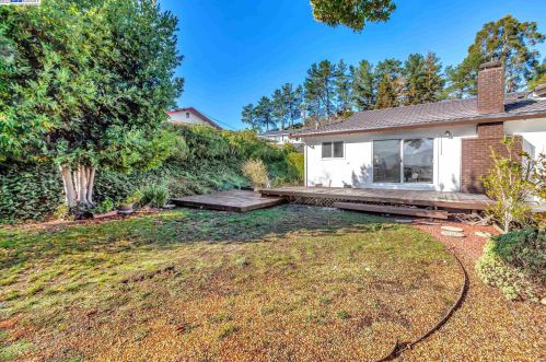 2850 Madeira Way, Concord CA  94523-2023 exterior