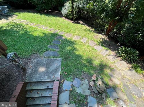 5027 Eskridge Ter, Washington DC  20016-3444 exterior