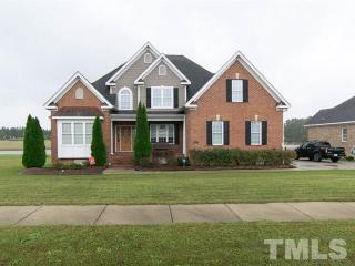 1009 Black River Dr, Zebulon, NC 27597-9418