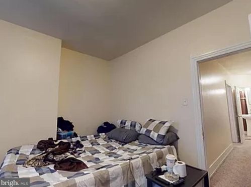 2416 Carlisle St, Philadelphia PA 19132-4017 exterior