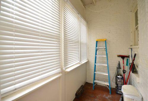 6211 Greenview Ave, Chicago IL  60660-1822 exterior