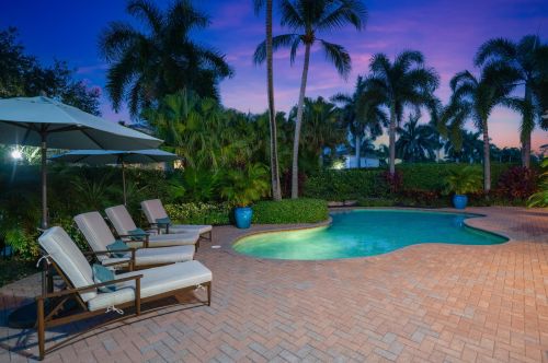 17830 Monte Vista Dr, Boca Raton FL  33496-1054 exterior