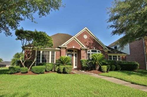 7103 Timber Post Ln, Humble, TX 77346-3383