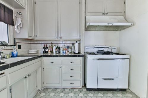 3416 31 St, San Diego CA 92102-3214 exterior