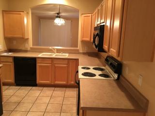 2613 Carson Rd, Phoenix AZ  85041-6442 exterior